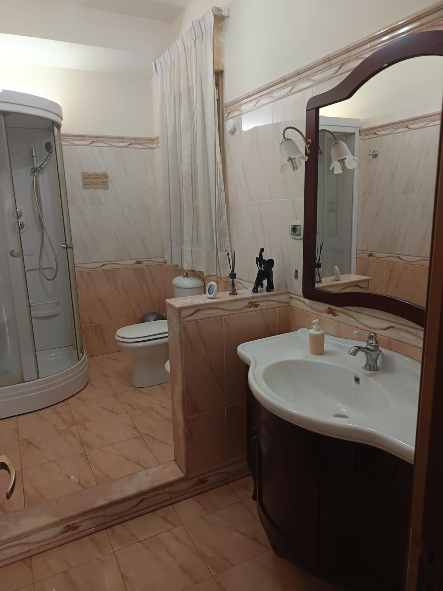 New Dawn Apartment, Appartamento Turistico, Casa Per Vacanza, Tre Camere Indipendenti CTA Eksteriør billede